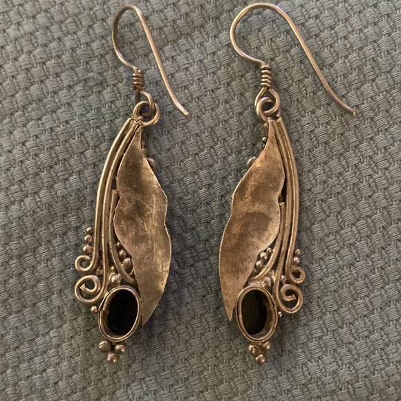 art nouveau black onyx stone on silver feathers and swirls !gorgeous!! - Picture 3 of 4